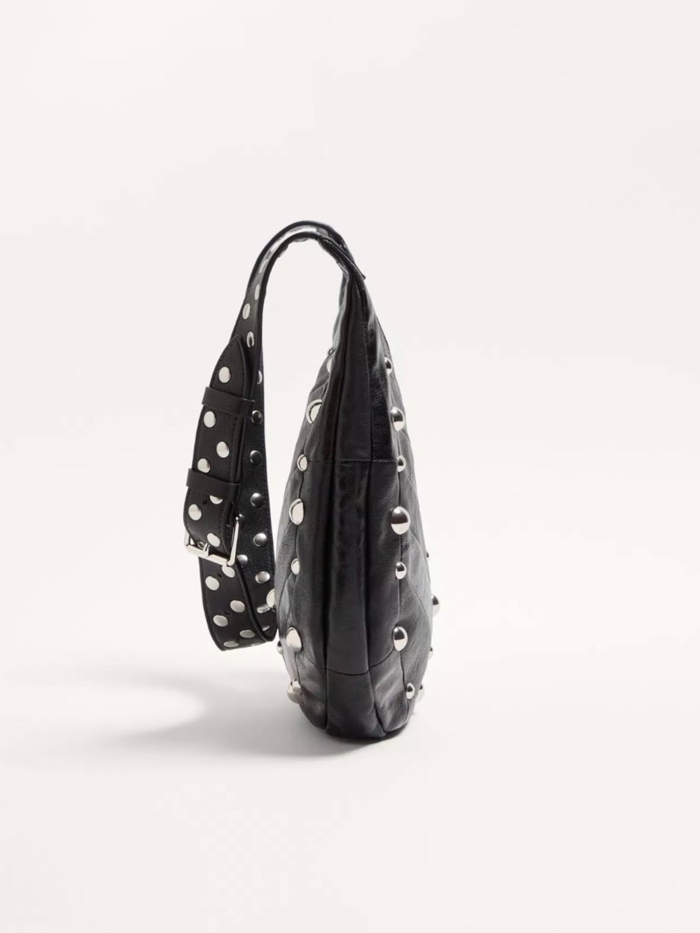 Nwt Valentino Garavani Hoboho Small Nappa Leather Hobo Bag With Chevron Pattern - Picture 6 of 16